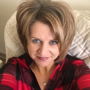 Meet your Posher, Kylee